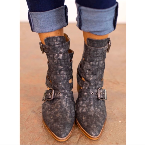 Rider Girl Shoes - Robin Croco Double Buckle Bootie